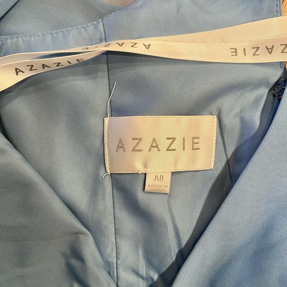 Azazie Bow Tie Knee Length Bermuda Blue Bridesmaid Dress w Built In Bra Size 8 - Picture 5 of 6
